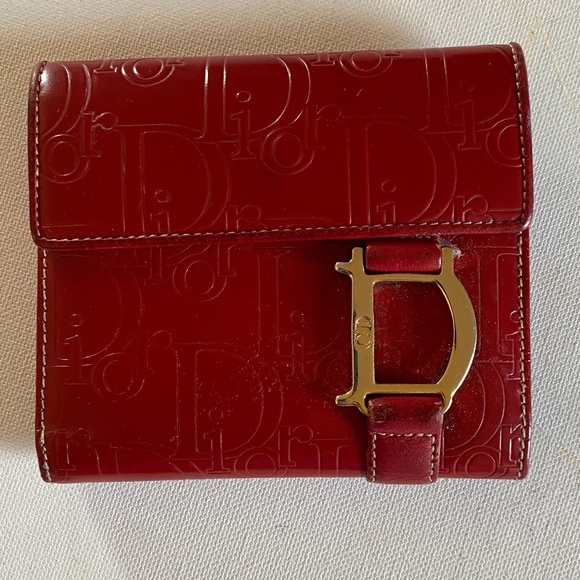 Drior Red Wallet - Picture 1 of 4